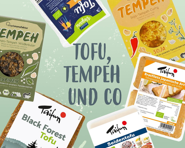 KI generiert: Verschiedene Tofu- und Tempeh-Produkte. Text: "TOFU, TEMPEH UND CO".