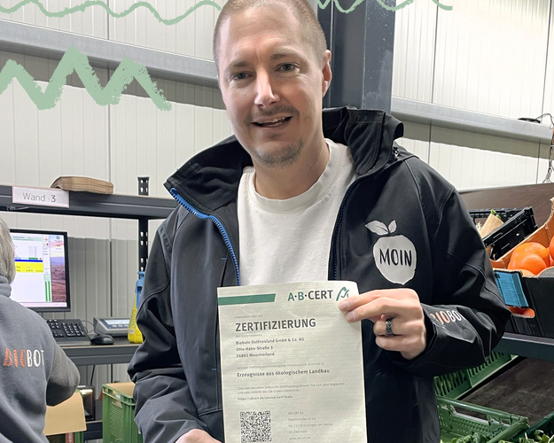Sebastian mit Bio-Zertifikat