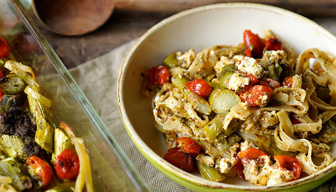 One-Pot-Pasta mit Spargel