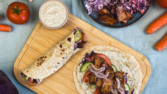 Vegetarischer Wrap mit Räuchertofu 