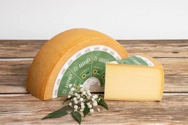 Produktfoto zu Dorfkäserei Geifertshofen - St.Barbara - aus Heumilch, g.t.S,  52% Fett i. Tr.