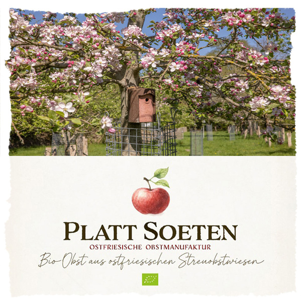 KI generiert: Blühender Apfelbaum mit Vogelhaus, Text: "PLATT SOETEN Bio-Obst aus ostfriesischen Streuobstwiesen".