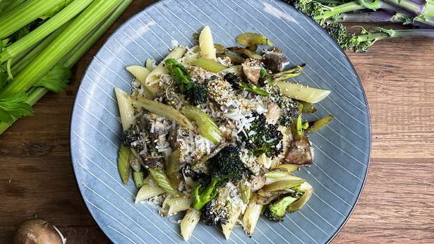 Rezeptbild für 93. Gebratener Brokkoli mit Penne