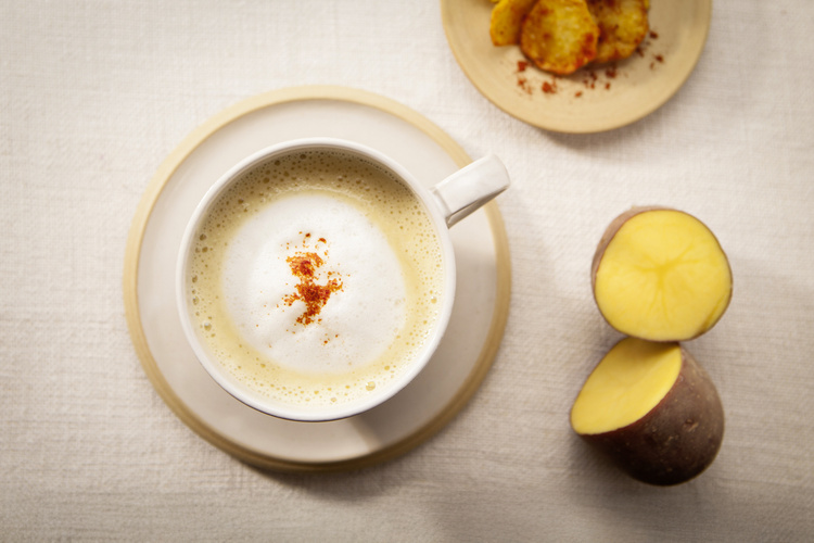 Rezeptbild für 279. Kartoffel-Rahmsuppe mit würzigen Kartoffelstückchen