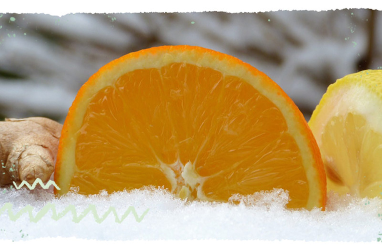 Ingwer, Orange, Zitrone im Schnee