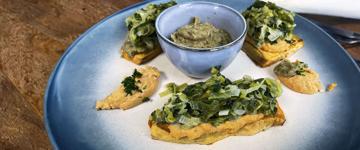 Rezept des Monats -Süßkartoffel-Toast mit Porree