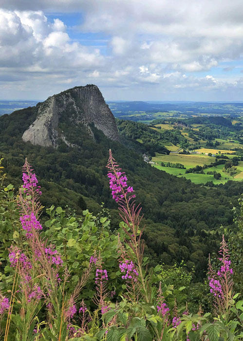 Bergblick Auvergne