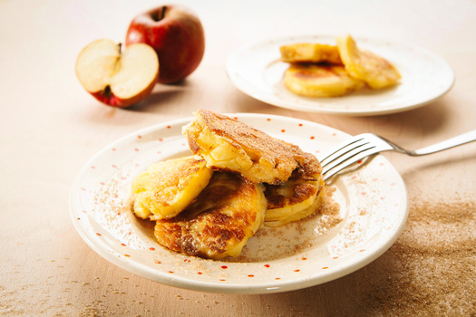 Rezeptbild für 280. Süße Apfelpfannküchlein mit Zimt