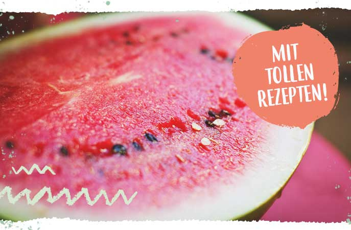KI generiert: Eine Nahaufnahme einer Wassermelone. Text: "MIT TOLLEN REZEPTEN!"