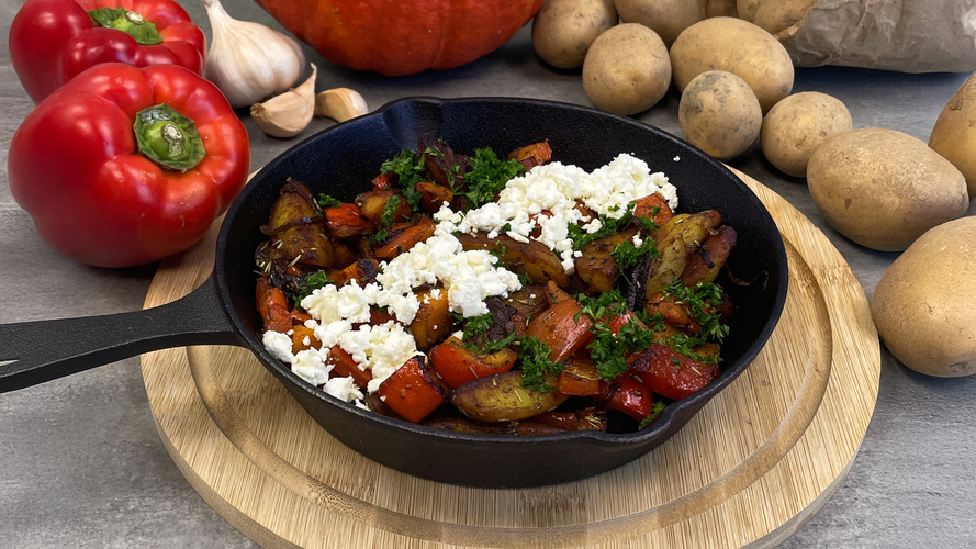 Rezeptbild für 181. Kürbis-Kartoffel-Feta-Pfanne